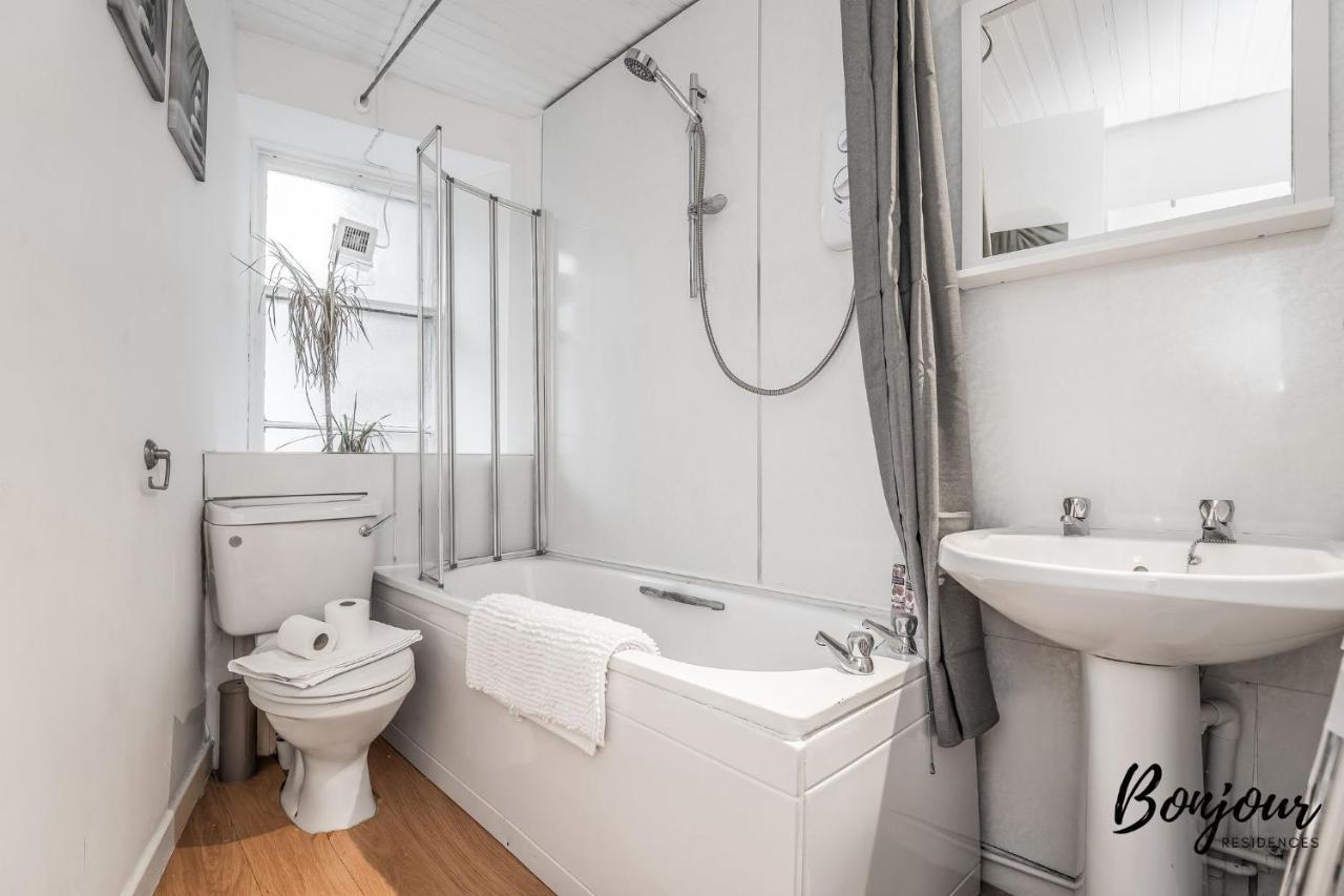 Cosy Grassmarket 2Br-1Ba - Newly Decorated! By Bonjour Residences Edinburgh Exterior foto