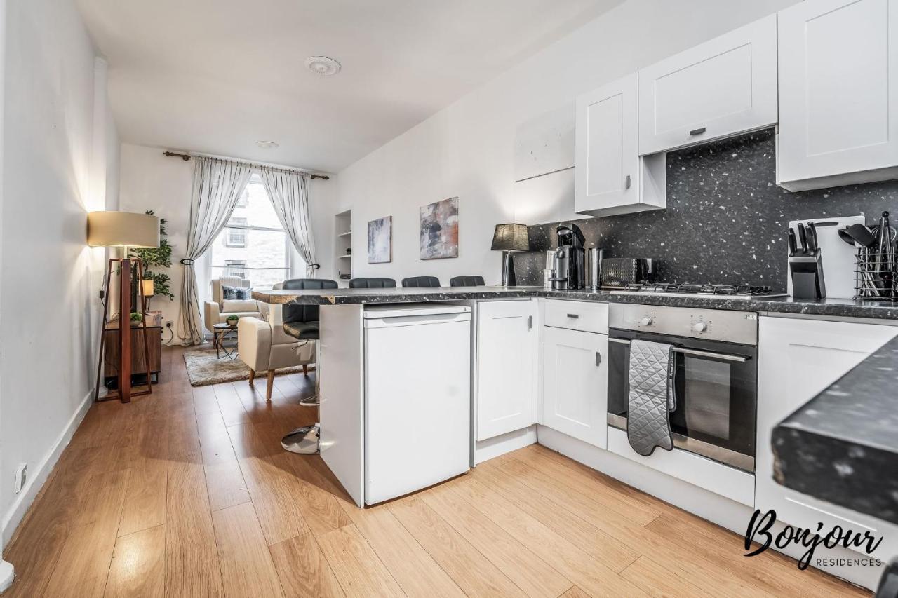 Cosy Grassmarket 2Br-1Ba - Newly Decorated! By Bonjour Residences Edinburgh Exterior foto